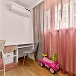 2br Maisonette In The Center Апартамент Варна