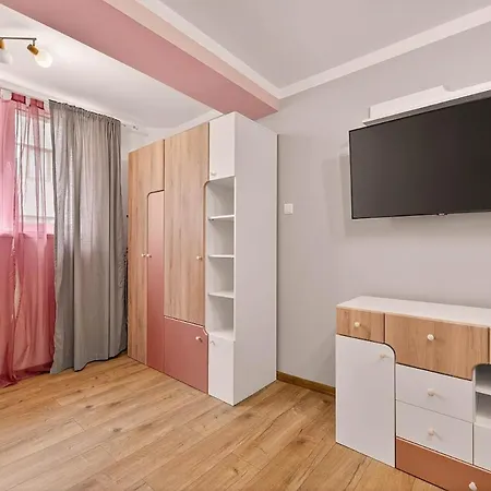 2br Maisonette In The Center * Várna